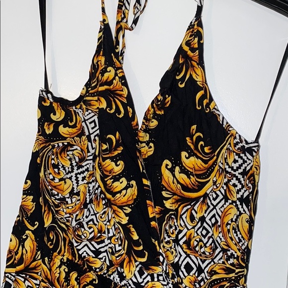 Halter Top Backless Romper - Picture 3 of 5